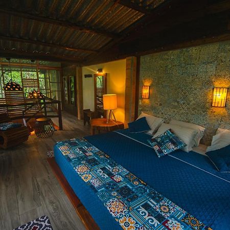 Puerto Montufar Jamu Lodge מראה חיצוני תמונה