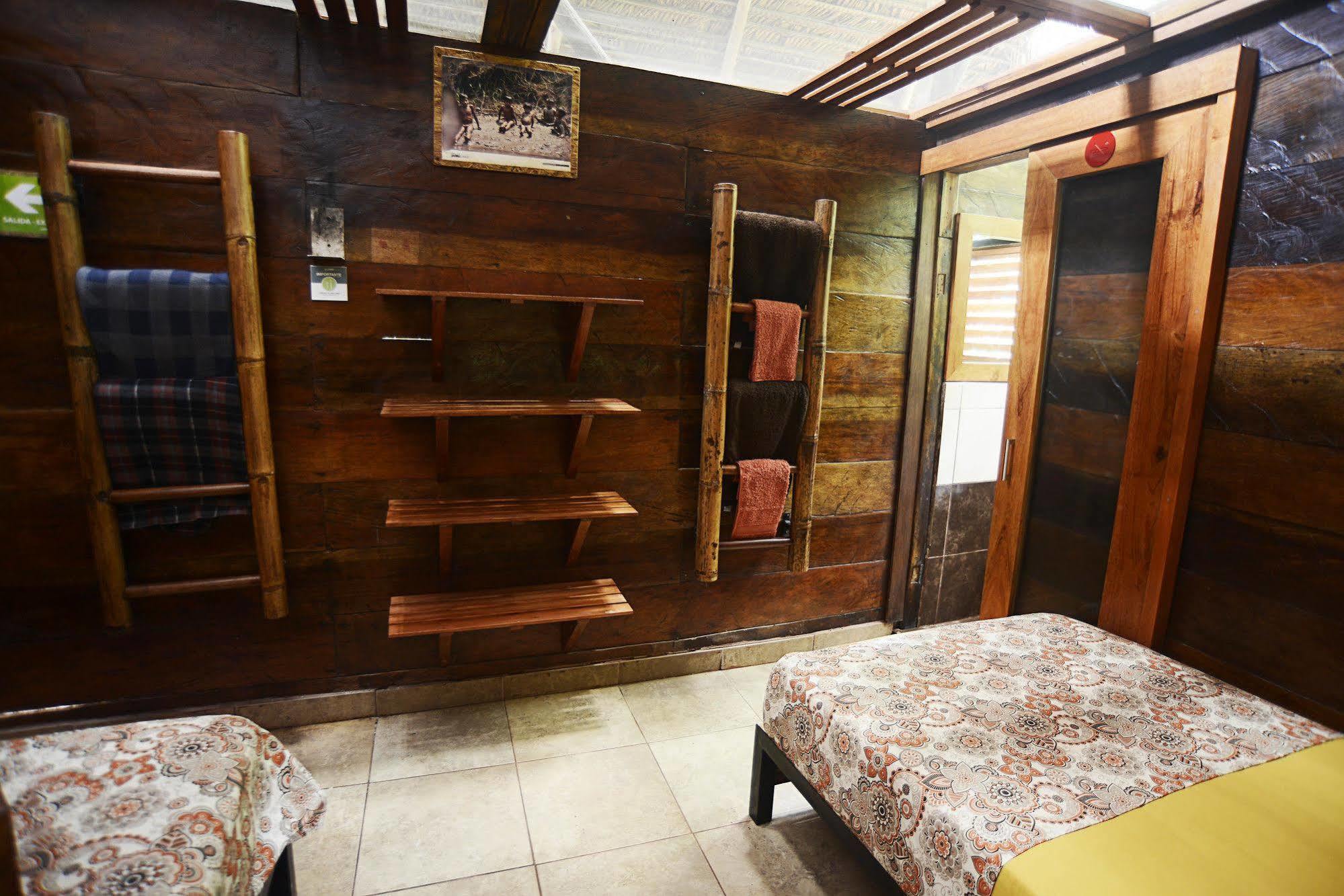 Puerto Montufar Jamu Lodge מראה חיצוני תמונה