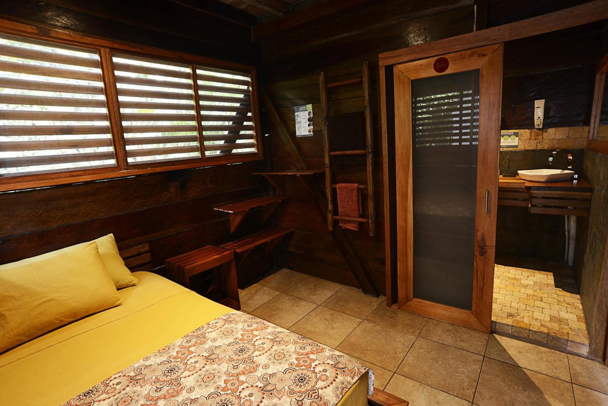 Puerto Montufar Jamu Lodge מראה חיצוני תמונה