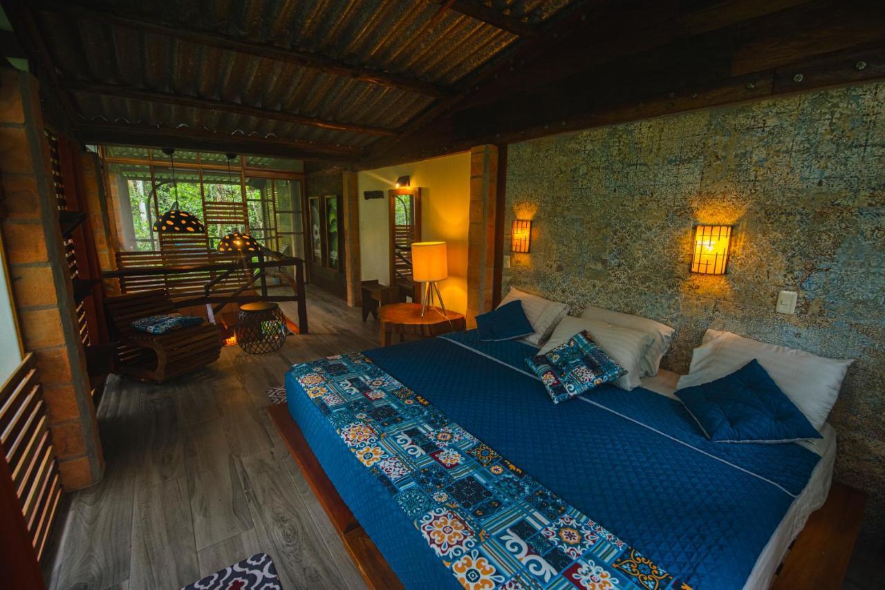 Puerto Montufar Jamu Lodge מראה חיצוני תמונה